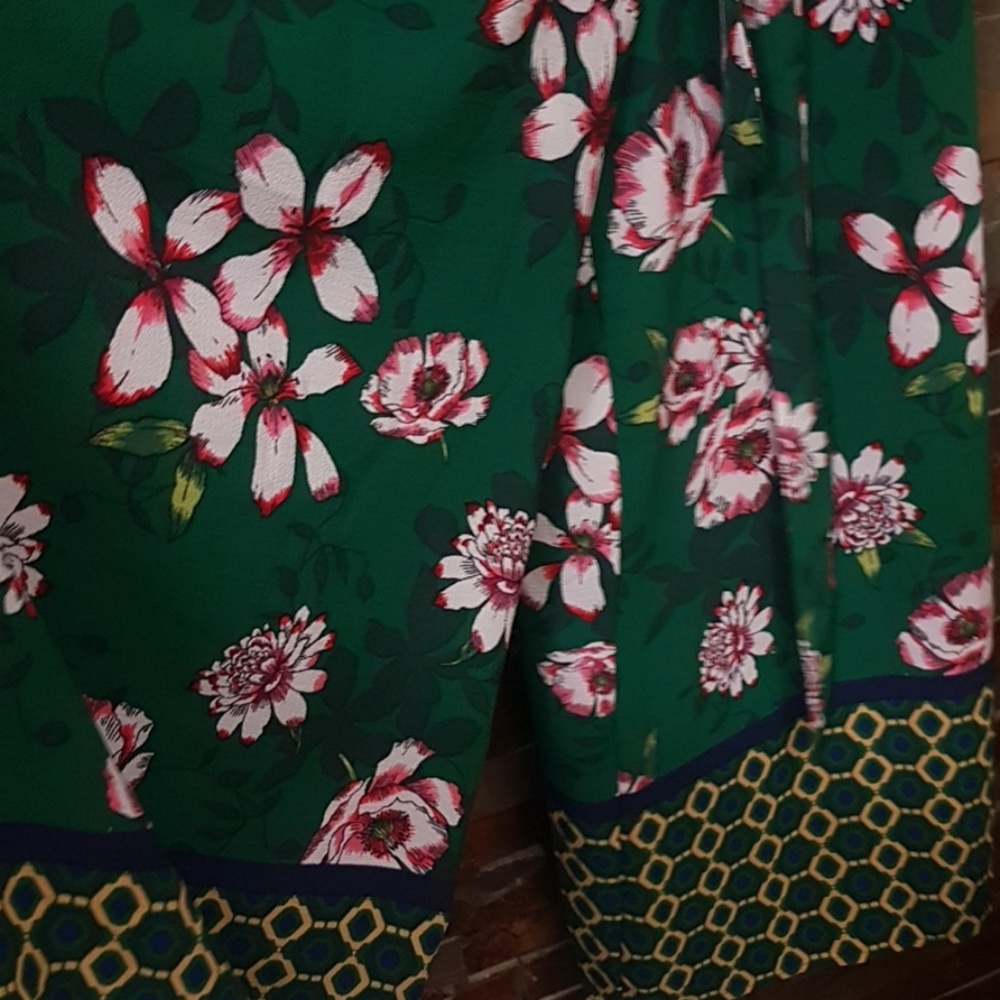 Forever 21 Bold Floral Jumpsuit - Picture 2 of 7